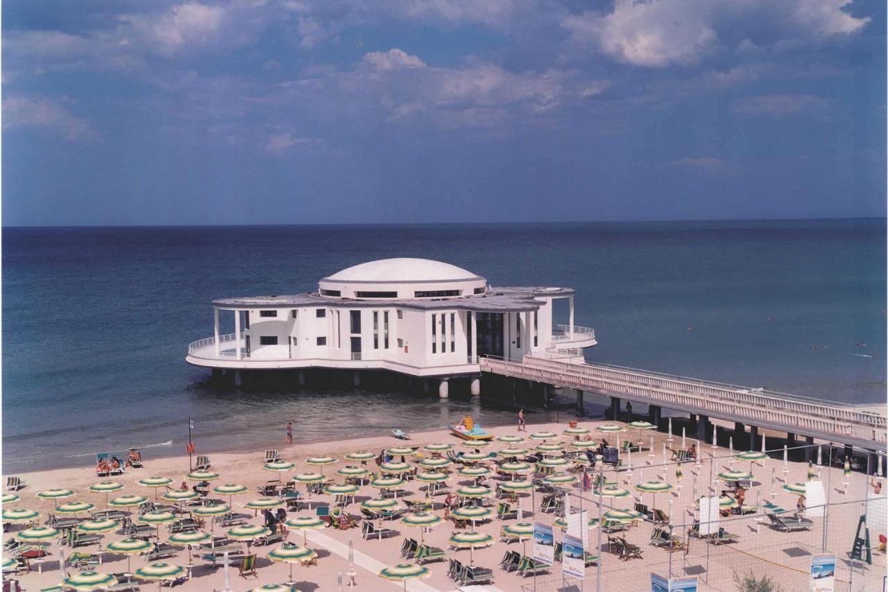 Hotel De La Ville Senigallia Luaran gambar